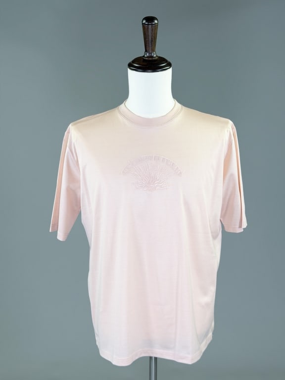 Vintage 1990s Hermes Paris Embroidered T Shirt Top: Vintage 1990s Hermes Paris Embroidered T Shirt Top having embroidery at front. Marked size XL - 100% cotton - Made in Italy. Measuring 23 inch chest, 26 inches long, 10 inch sleeve length with stretch