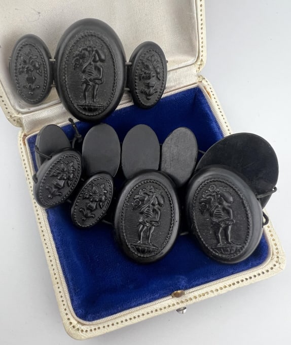 Antique 19th C Gutta Percha Brooch & Bracelet Set (1 of 6)