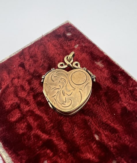 Antique 19th C Heart Form Gold Filled Locket (1 of 6)