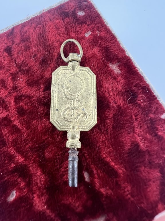 Antique 19th C Pocket Watch Key w Snake Design: Antique 19th C Pocket Watch Key w Snake Design. Measures 1.75 inches in length.