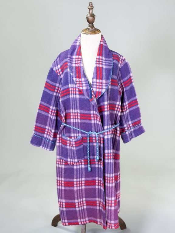 Vintage 1930s Beacon Plaid Kids Robe Jacket (1 of 10)