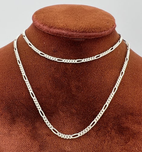 Vintage Italian Sterling Figaro Necklace Chain: Vintage Italian Sterling Silver Figaro Link Necklace Chain. Hallmarked 925 and stamped ITALY. New old stock from a jewelry store liquidation. Measures 20 inches in length.