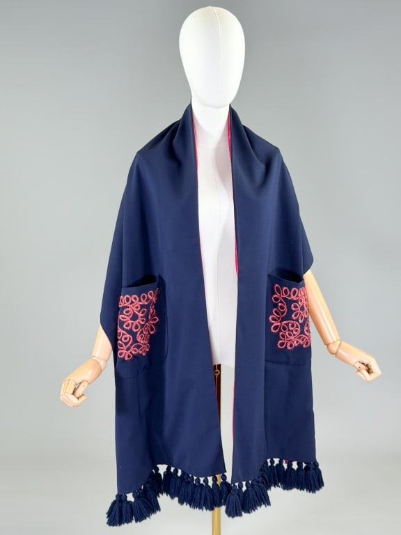 Vintage 1950s Embroidered Scarf Shawl Wrap (1 of 8)