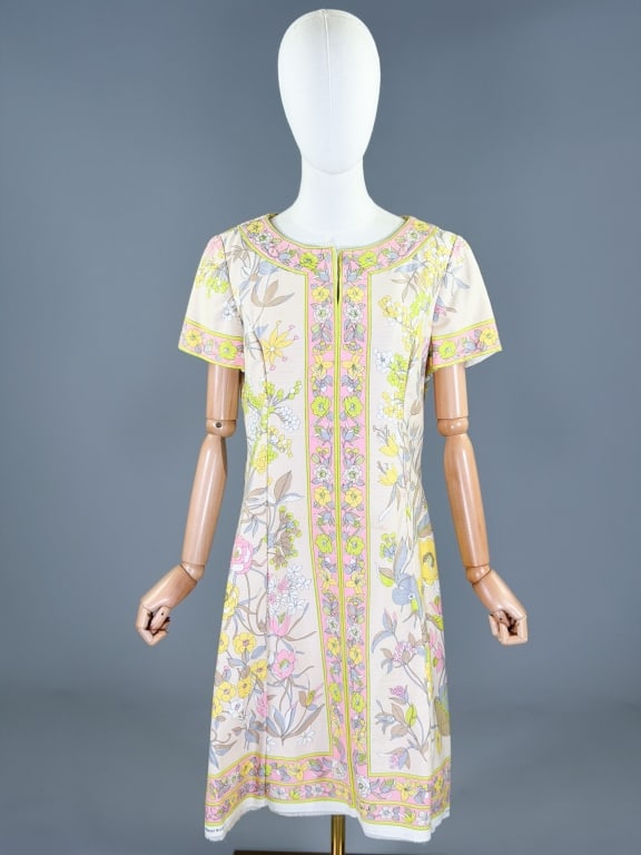 Vintage 1960s Lord & Taylor Floral Shift Dress: Vintage 1960s Lord & Taylor Floral Shift Dress having back zip closure, marked size 14. Measuring 36 inch bust, 34 inch waist, 38 inches long, 7.5 inch sleeve length.