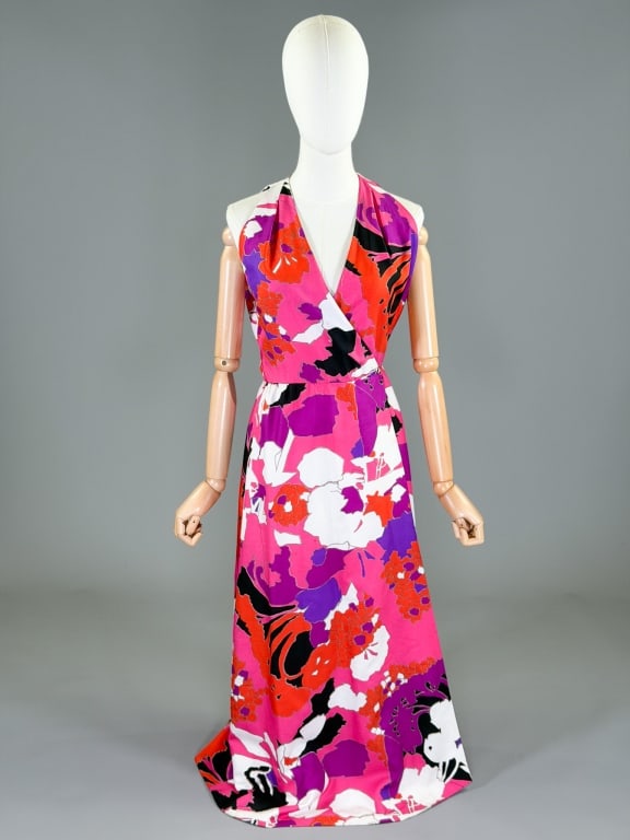 Vintage 1970s Adele Simpson Silk Floral Maxi Dress: Vintage 1970s Adele Simpson Silk Floral Maxi Dress having waist hook wrap closure. Measuring 34 inch bust, 26 inch waist, 52 inches long.
