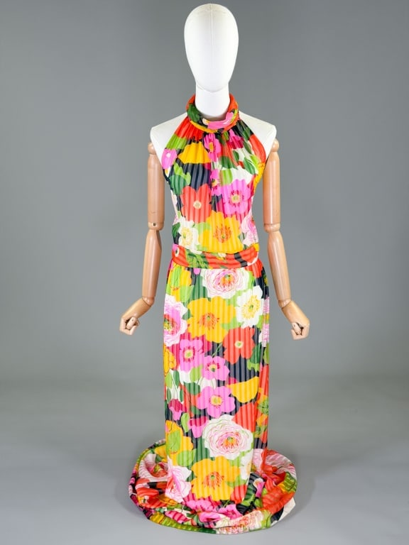 Vintage 1970s Floral Chiffon Halter Neck Maxi Gown: Vintage 1970s Floral Chiffon Halter Neck Maxi Gown having hooks at back neck and center back zip closure. Measuring 40 inch bust, 30 inch waist, 62 inches long. General wear as shown throughout.