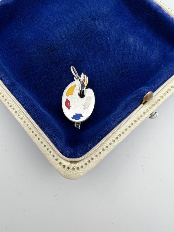 Vintage Sterling & Enamel Artist's Palette Pendant: Vintage Sterling & Enamel Artist's Palette Pendant or Charm. Hallmarked. Measures just over 1 inch in length.