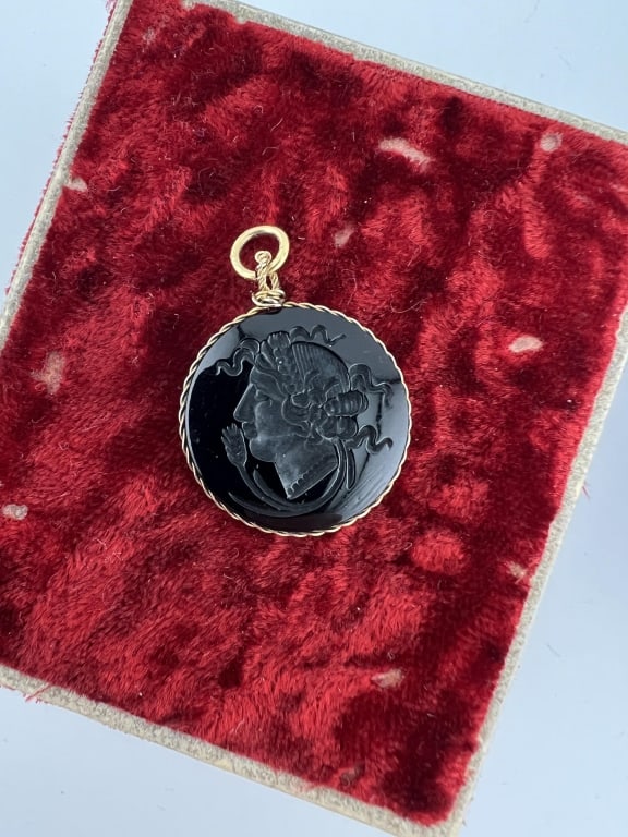 Antique Greco Roman Style Intaglio Fob or Pendant (1 of 4)