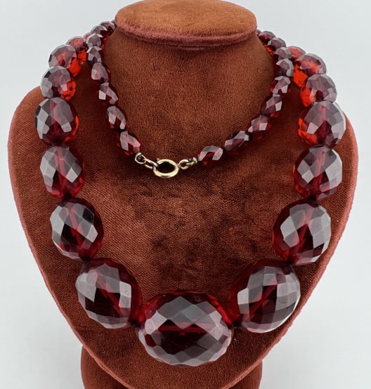 Vintage Cherry Amber Graduated Bead Necklace (1 of 6)
