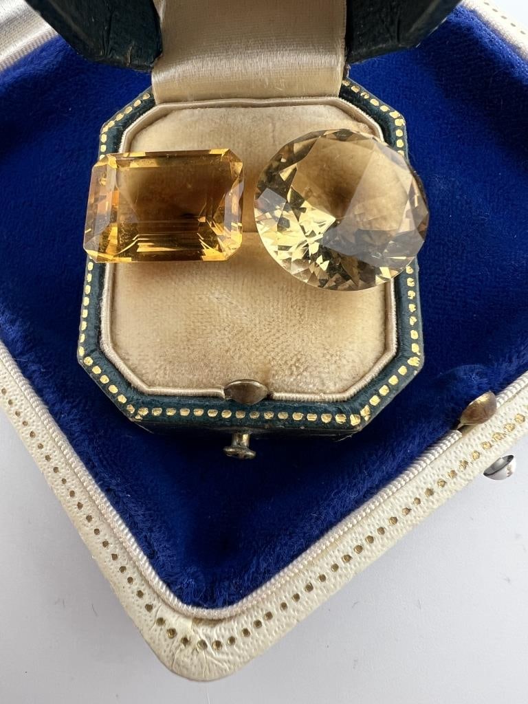 Two Loose Citrine Stones Approx 11.5 & 13 Carats: Two Loose Citrine Stones Approximately 11.5 & 13 Carats. Although different color saturation in the stones, both stones test as citrine on the Presidium. The two stones weigh approximately 2.6 grams o