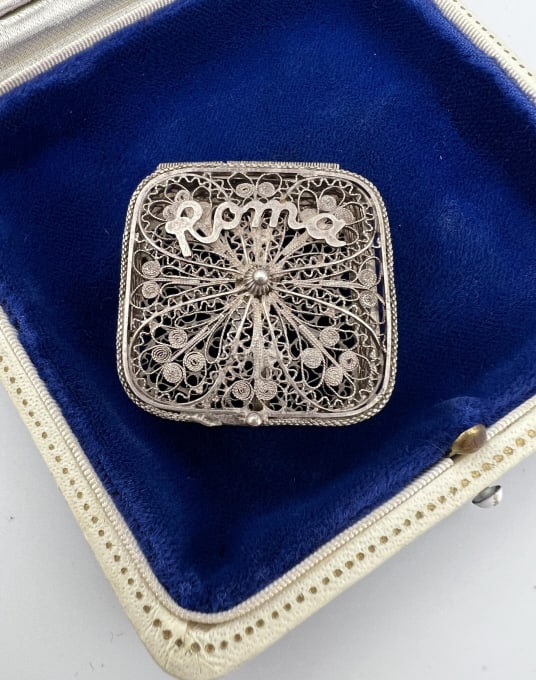 Antique Italian 800 Silver Filigree Box from Rome (1 of 7)