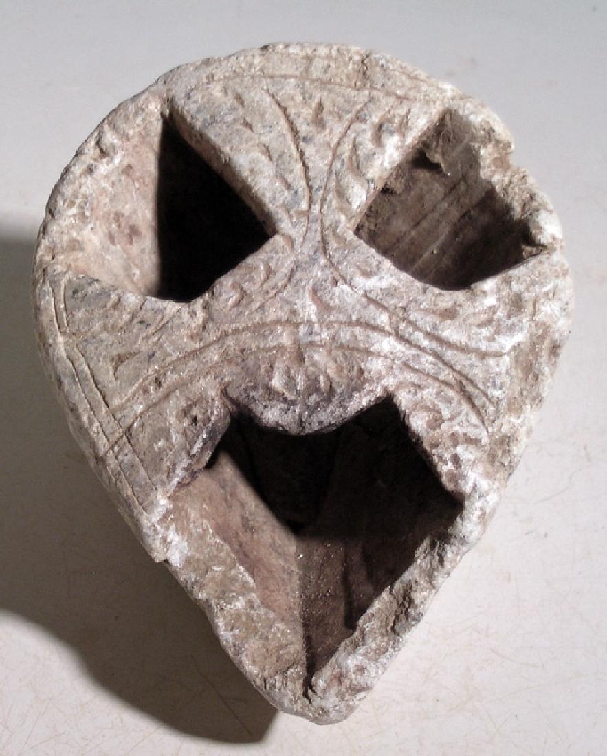 A fine Gandharan stone oil lamp (1 of 3)