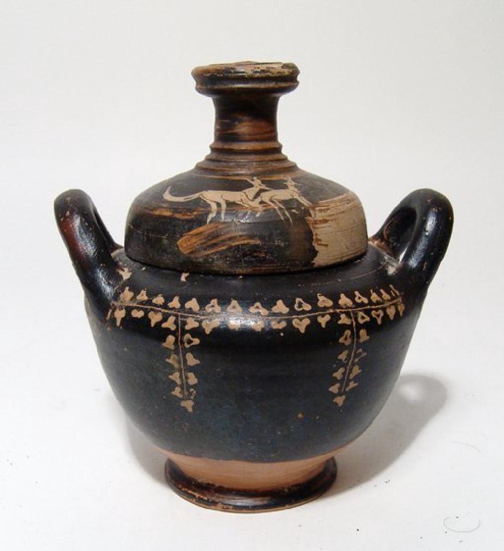 A fantastic Apulian Gnathian-ware lebes gamikos (1 of 5)