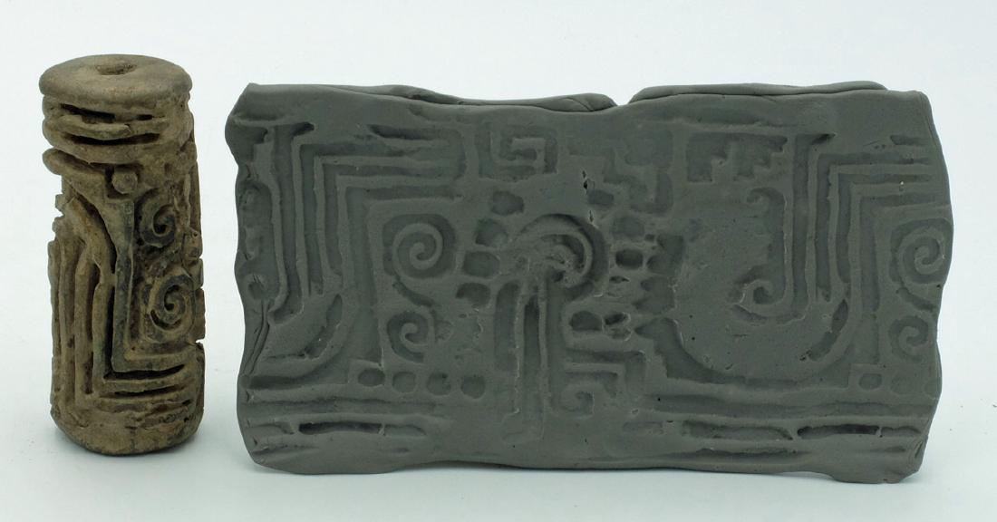 Excellent La Tolita sello (roller stamp) from Ecuador (1 of 3)