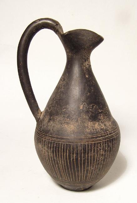 A choice Etruscan Bucchero oinochoe (1 of 5)
