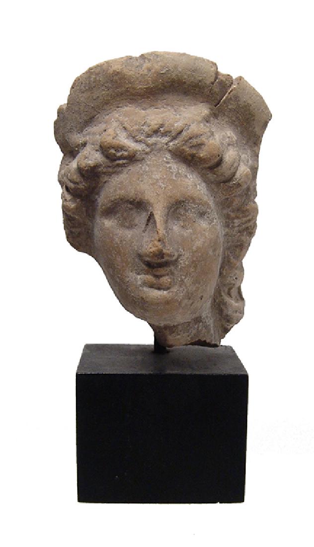 A lovely Greek ceramic head of a woman (1 of 4)