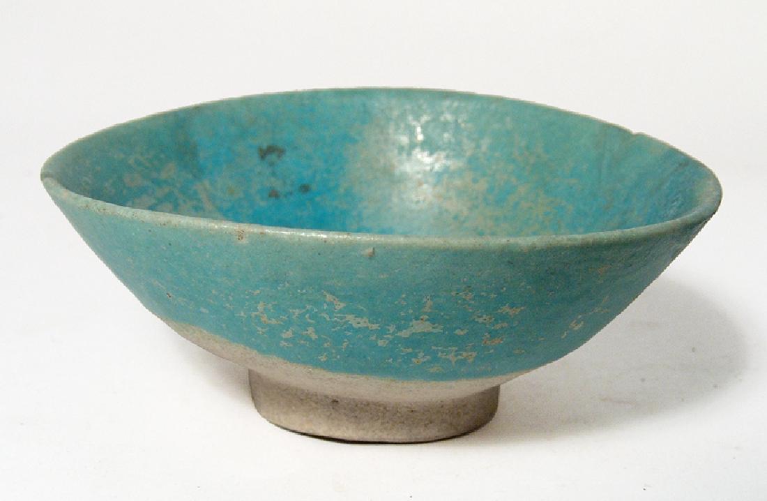 A Persian turquoise glazed bowl (1 of 3)