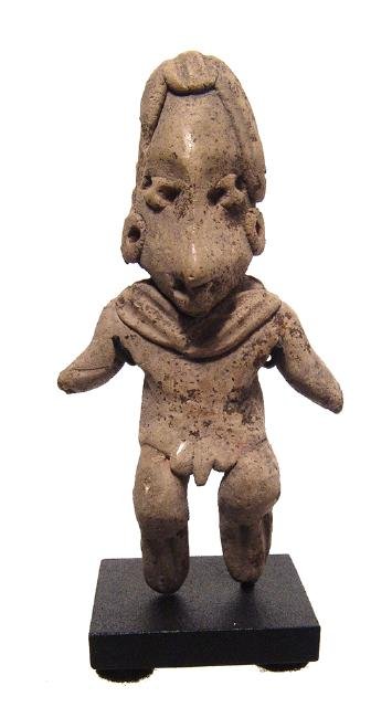 A nice Chupicuaro standing male figure, Mexico (1 of 4)