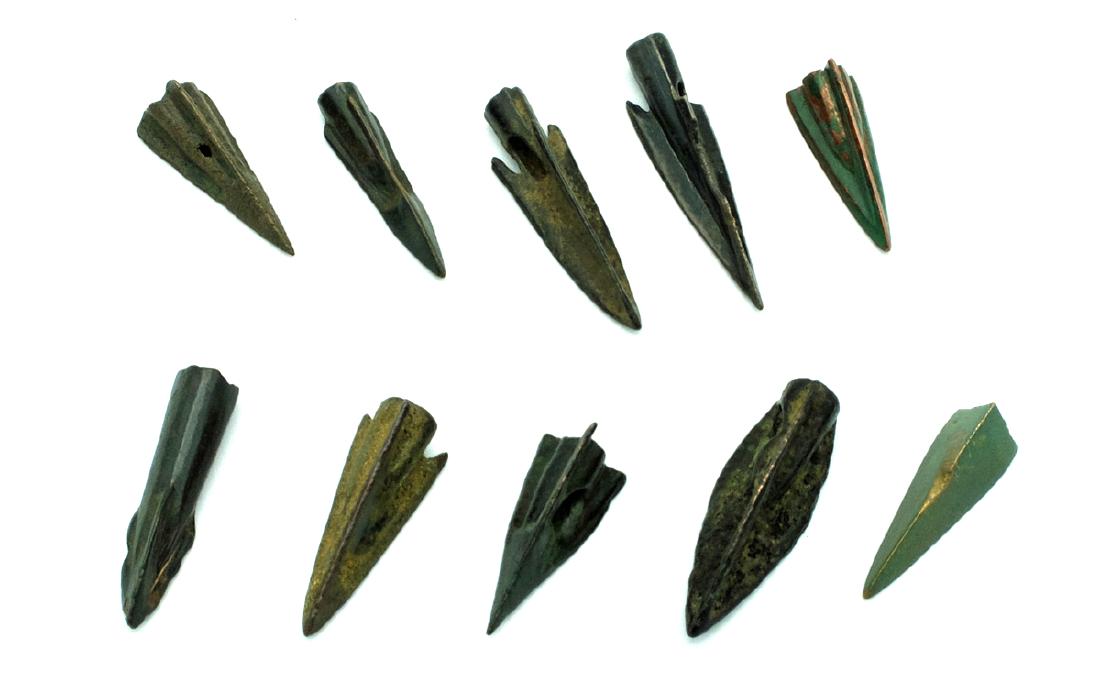 Group of 10 Roman Republic bronze arrowheads (1 of 1)