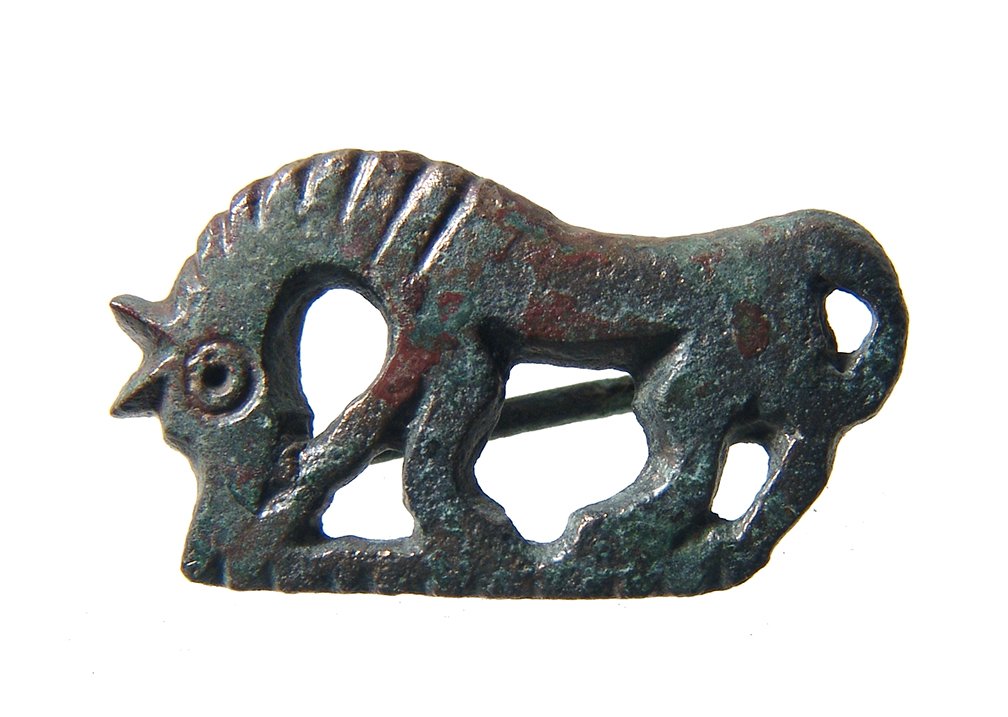 A nice Roman zoomorphic brooch in horse form (1 of 2)