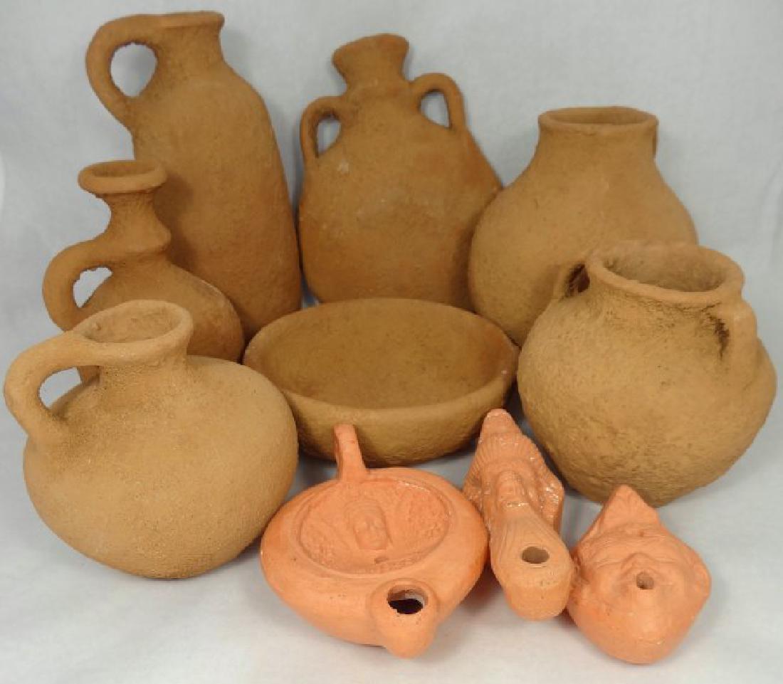 Lot of 7 terracotta vessels and lamps in ancient-style (1 of 4)