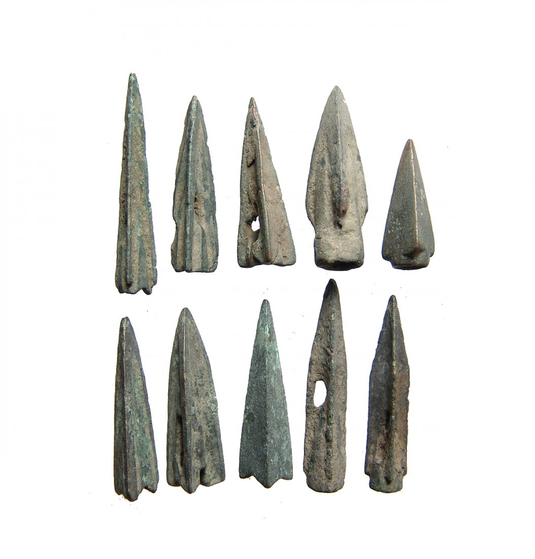 10 ancient Greek and Persian bronze arrowheads (1 of 1)