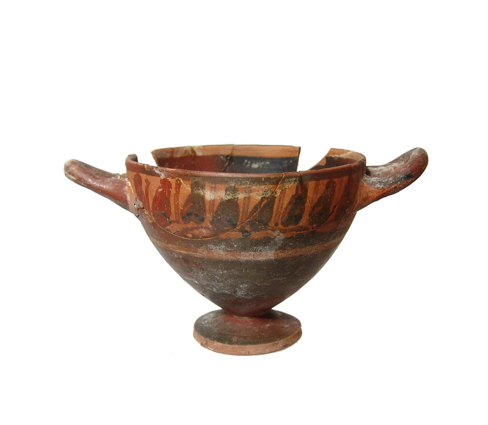 An attractive Greek footed skyphos (1 of 4)