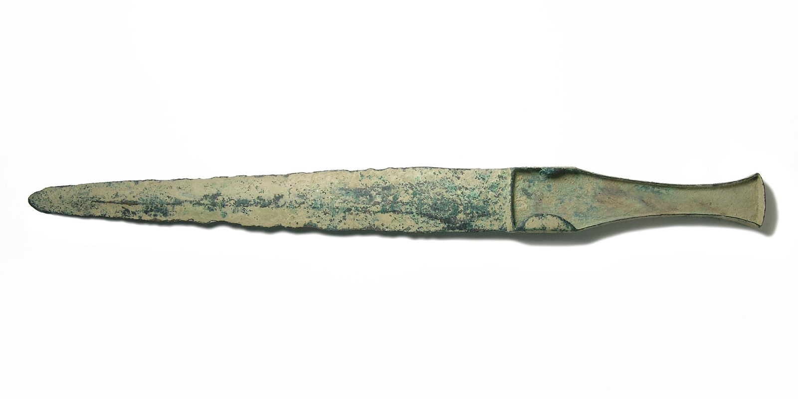 A Near Eastern bronze dagger (1 of 3)