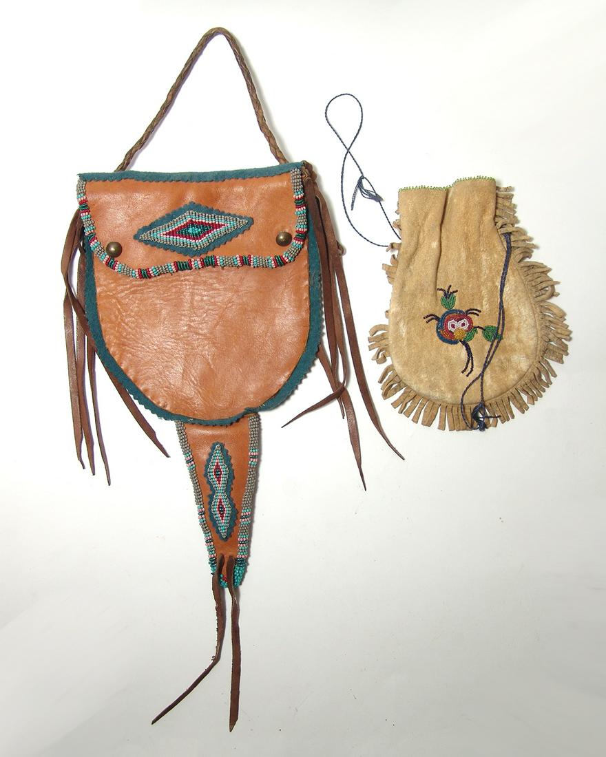 A pair of lovely Native American leather bags Nov 16, 2019 Ancient