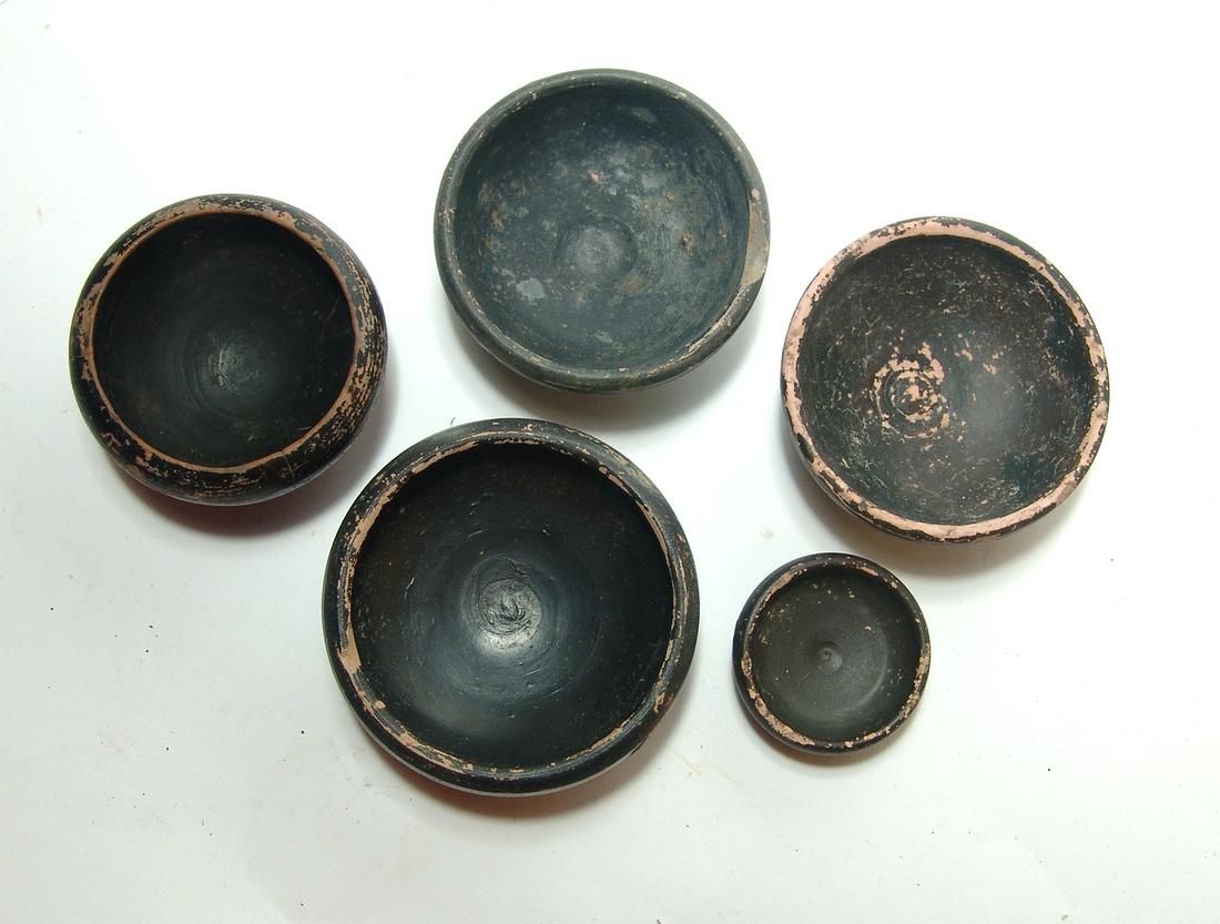 A group of 5 Greek black-glazed cellars (1 of 4)