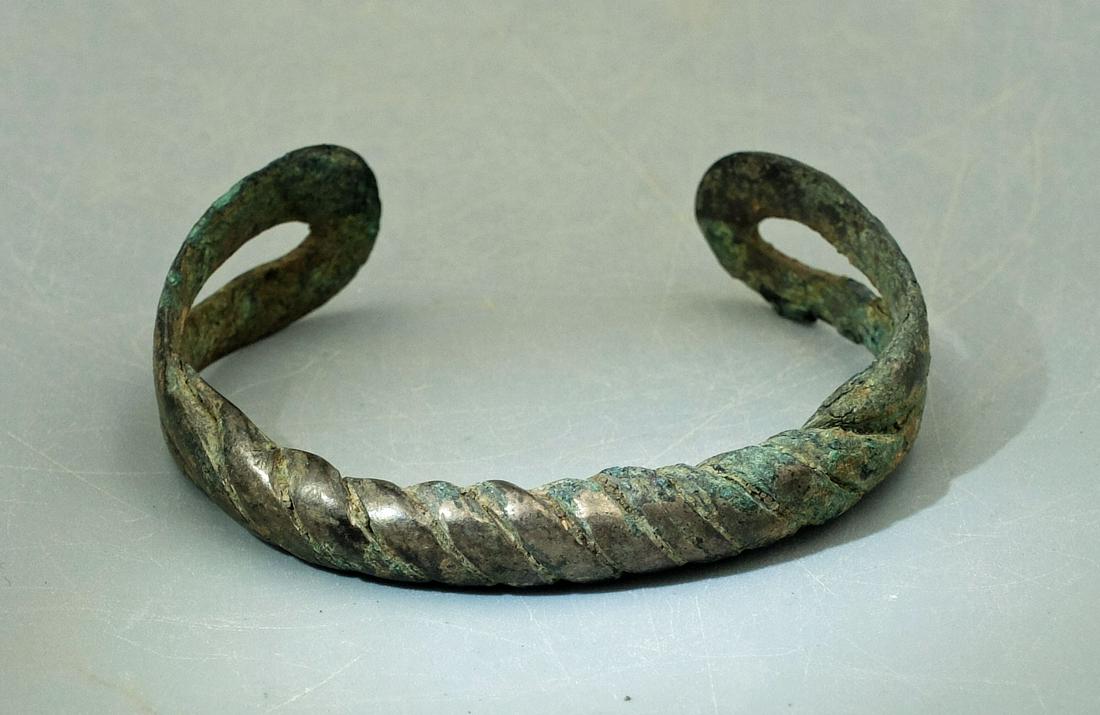 A lovely Near Eastern bronze bracelet (1 of 2)