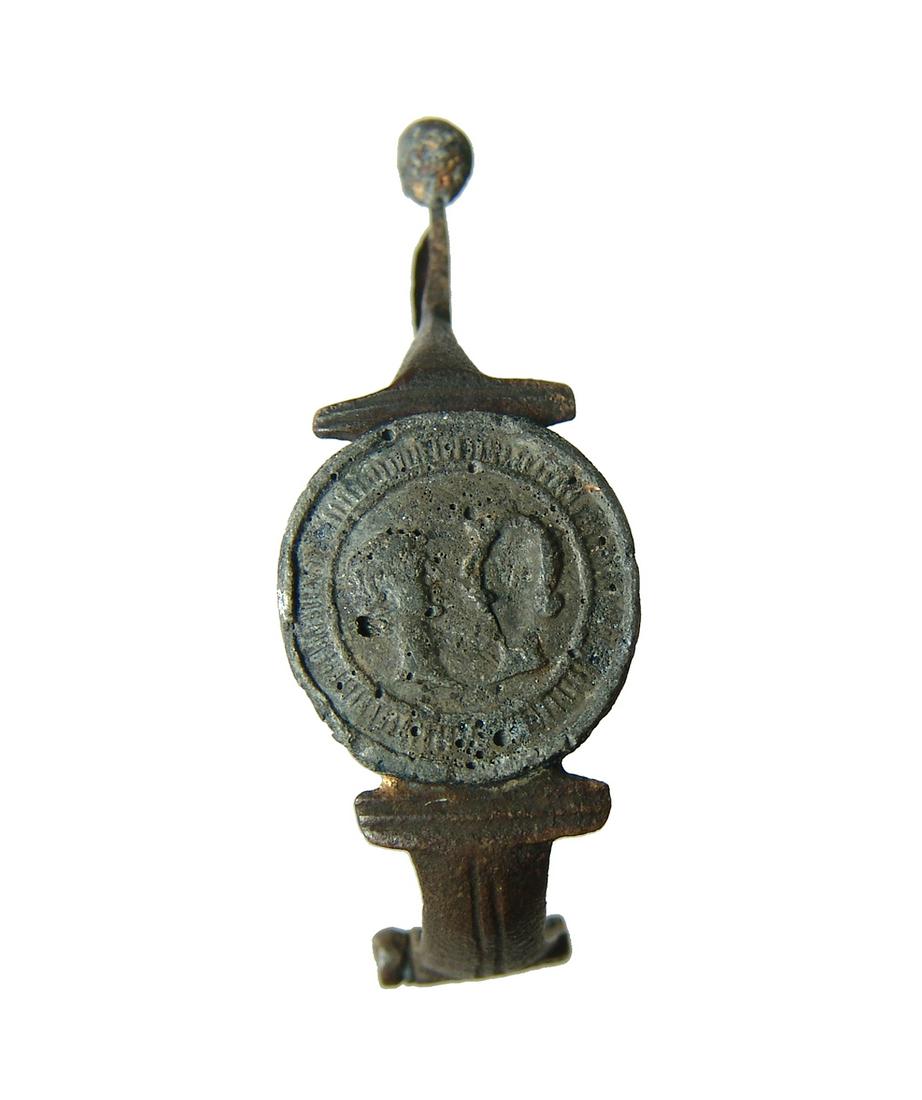 A Roman-style bronze brooch/fibula (1 of 3)
