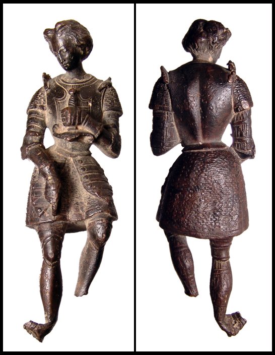 Renaissance / Grand Tour figure of Joan of Arc: A detailed bronze figure of Joan of Arc, 17th - 18th Century. She stands, fully armored, with gaze slightly downward, holding her sword to her breast. Extremely well detailed and with fine style, nice
