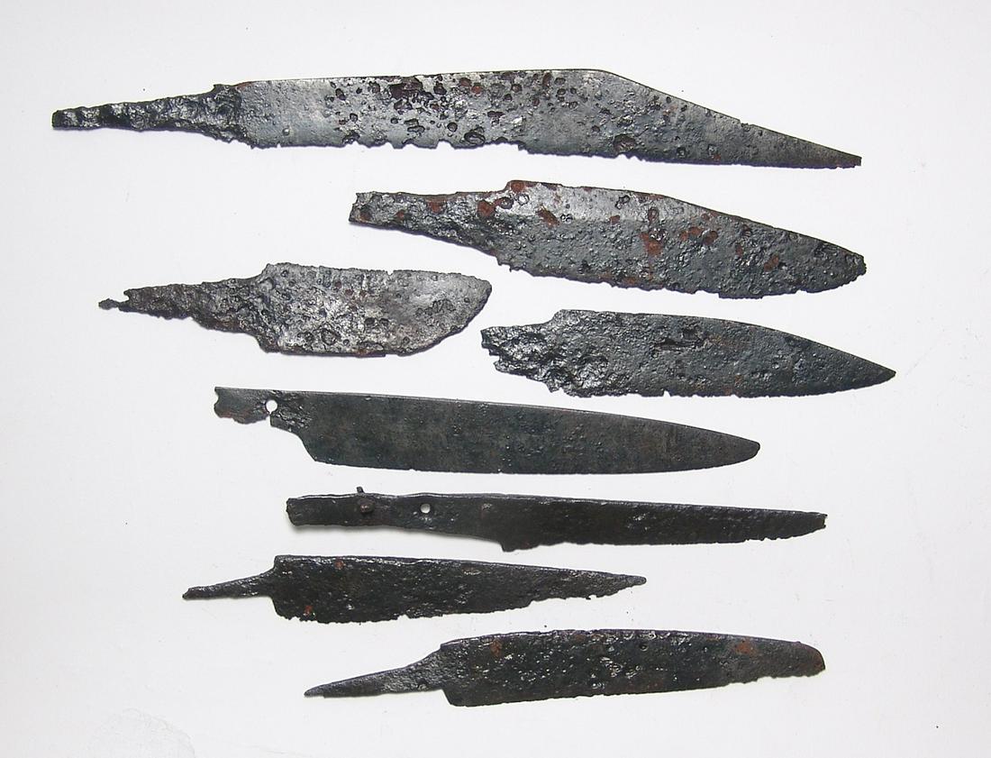 A group of 8 Medieval iron knife blades (1 of 3)