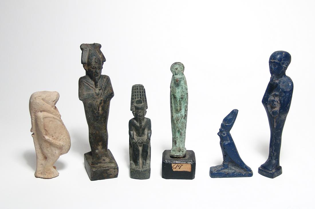 A group of 6 nice replica Egyptian figurines (1 of 3)