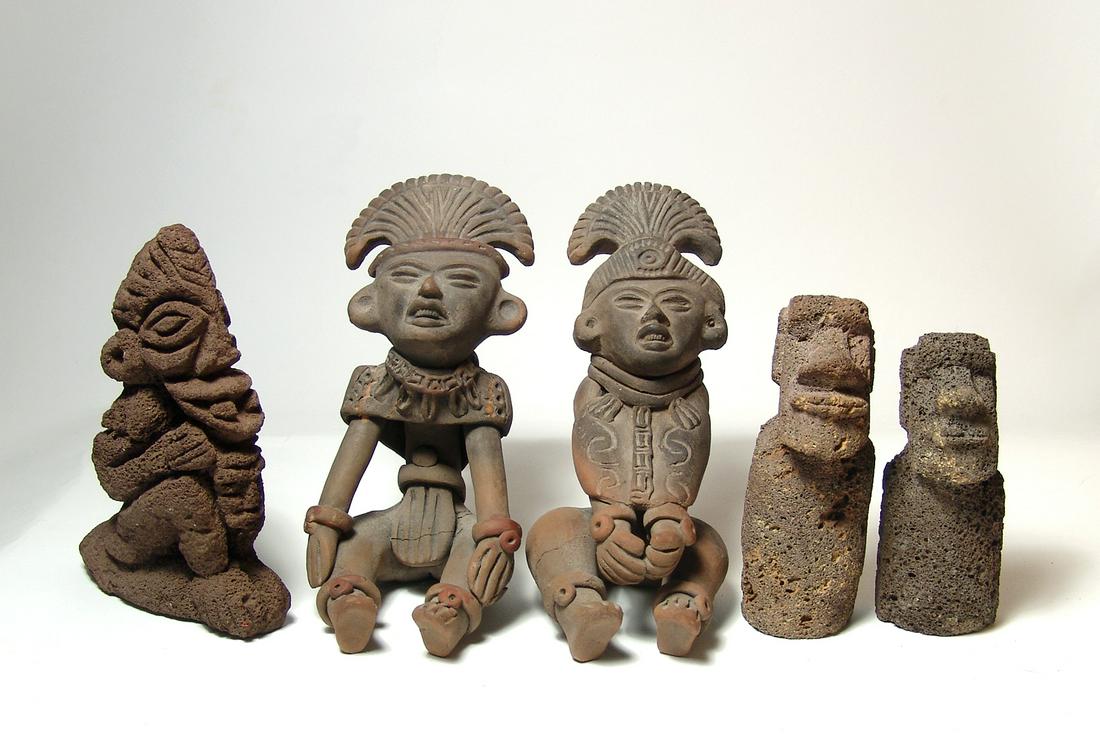 5 Polynesian and Pre-Columbian reproduction items (1 of 3)
