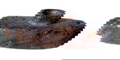 Rare Mapuche stone pipe from Chile: A rare Mapuche stone pipe from Chile, c. 1200 – 1500 AD. This great piece 3 1/4" long and is carved from beautiful speckled steatite. It is decorated with an incised design and has a suspension hole