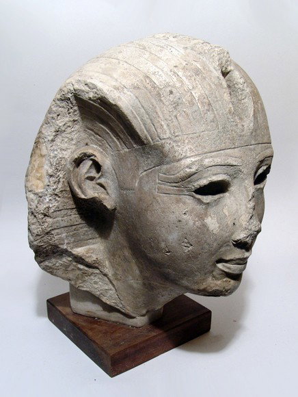 Oversized replica head, Egyptian king Osorkon III: A larger than life-sized replica head of the Egyptian king Osorkon III, early 20th Century, showing wonderful style and detail. A very exact copy of the granite original found at Tanis and now in the 