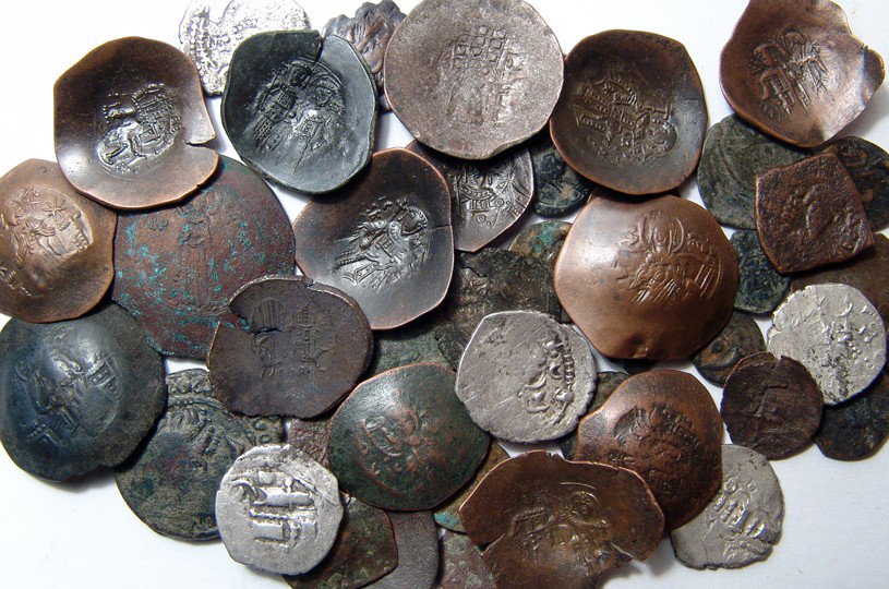 Lot of 45 mixed ancient silver and bronze coins: A lot of 45 mixed ancient silver and bronze coins. Lot includes Byzantine bronzes, some bronze prutahs from the first Jewish Revolt against Rome, a Seljuk bronze and a few silver coins from Central As