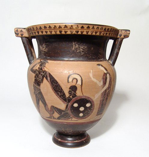 Grand Tour. Corinthian-style column Krater: A beautiful Corinthian-style column Krater, early-mid 20th Century, with a pair of warriors on one side and a nicely painted rooster on the other. H: 19.8 cm. Intact and a wonderful display piece!