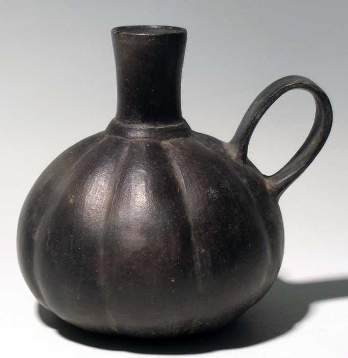 A superb Inca squash vessel
