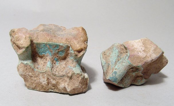 Lot of 2 Egyptian Faience Bases of Thoth Figures: Lot of 2 Egyptian Faience Bases of Thoth Figures. Largest H: 3.5 cm, Largest W: 4.8 cm. Smallest H: 4 cm, Smallest W: 2.7 cm. Ex collection of Field Marshal Earl Kitchener of Khartoum ( 1850-1916), an