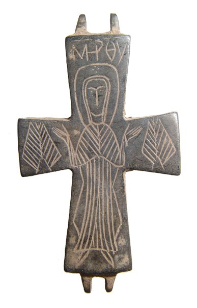 Byzantine bronze reliquary cross depicting the Virgin: A Byzantine bronze reliquary cross depicting the Virgin, c. 9th - 12th Century AD, this being the back half, with nicely incised features and a pleasing olive-green patina, attachment loops at top and