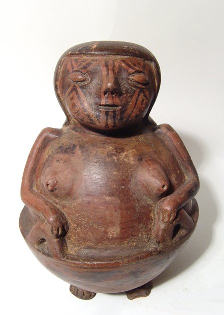 Narino effigy vessel in the form of a pregnant woman (1 of 5)