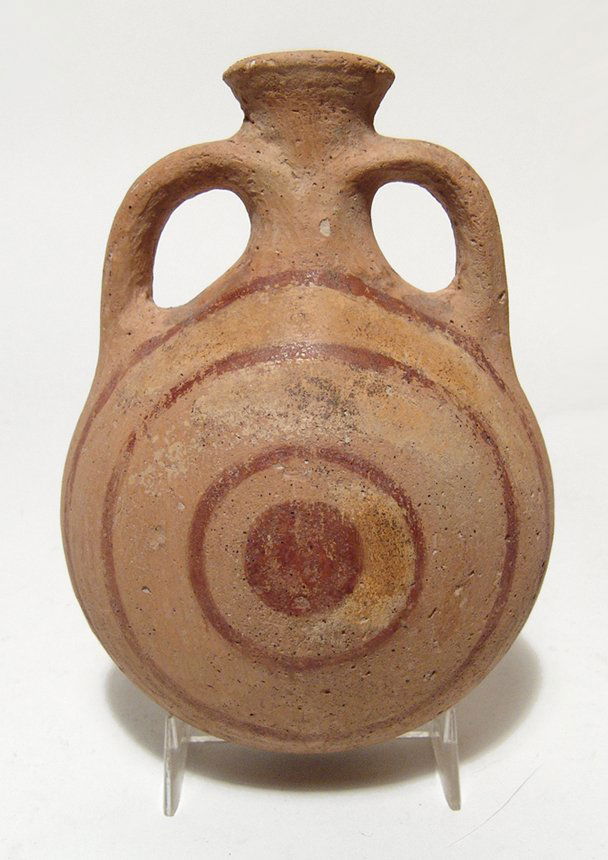 A nice Cypriot flask, Cypro-Archaic (1 of 3)