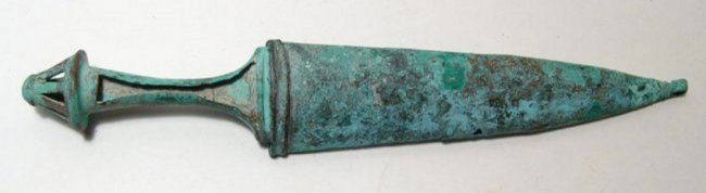 Near Eastern bronze dagger with original scabbard (1 of 5)