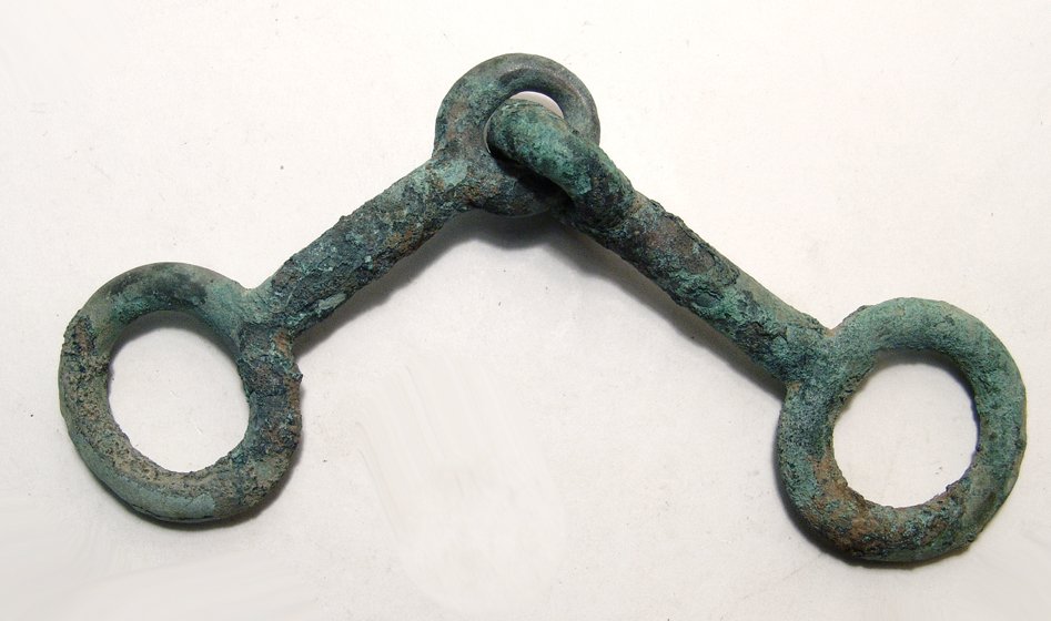 Near Eastern bronze snaffle bit for horses (1 of 3)