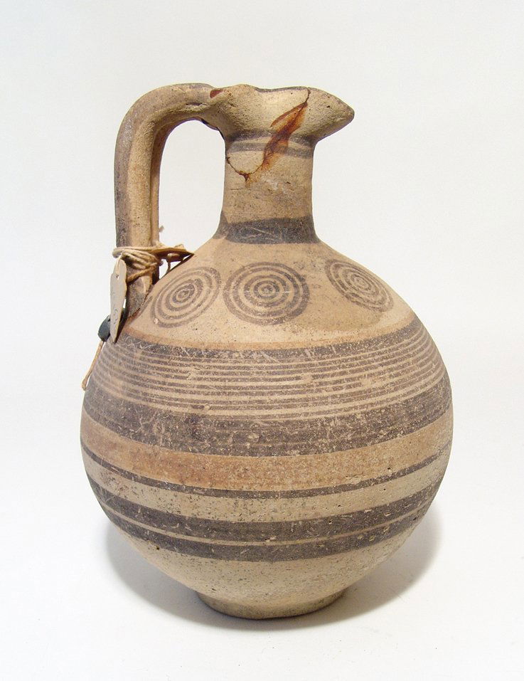 A large Cypriot bichrome oinochoe (1 of 3)