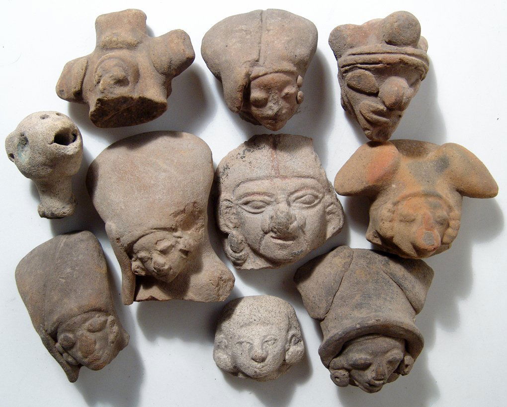 10 Jamacoaque, La Tolita and Tumaco heads from figures (1 of 2)