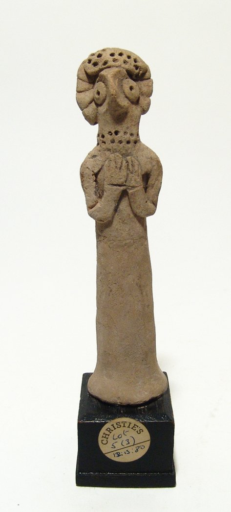 A pleasing Near Eastern terracotta Astarte figurine (1 of 4)